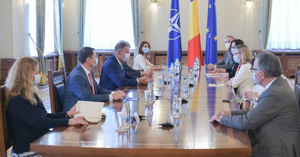 Guvernul adopta proiectul "Romania Educata" si stabileste prioritatile pentru Educatie