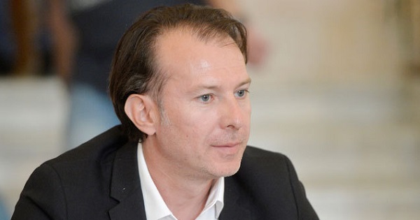Premierul Florin Citu: "Voi face tot ce este posibil ca anul scolar 2021- 2022 sa se desfasoare cu prezenta fizica a elevilor"