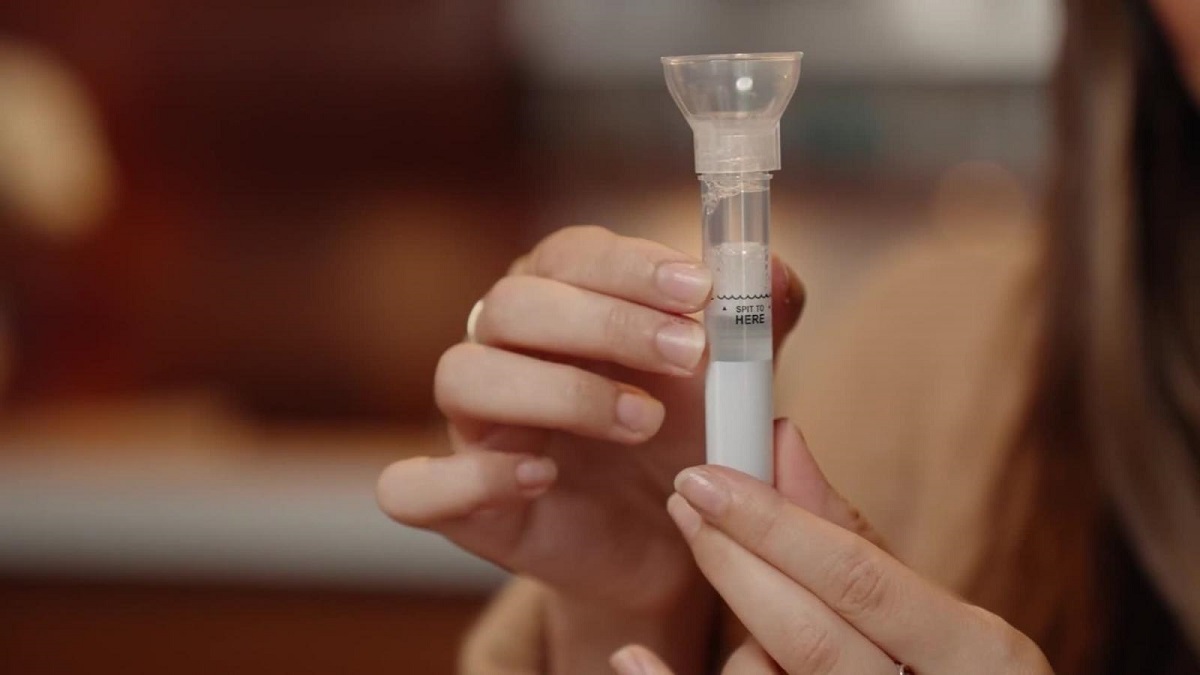 VIDEO Testul de saliva pentru elevi: Ghid practic. Cum se testeaza copiii acasa