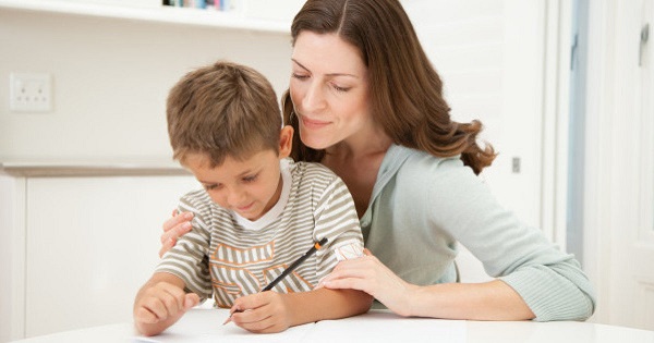 Disparitia scrisului de mana din scoli, motiv de ingrijorare pentru parinti