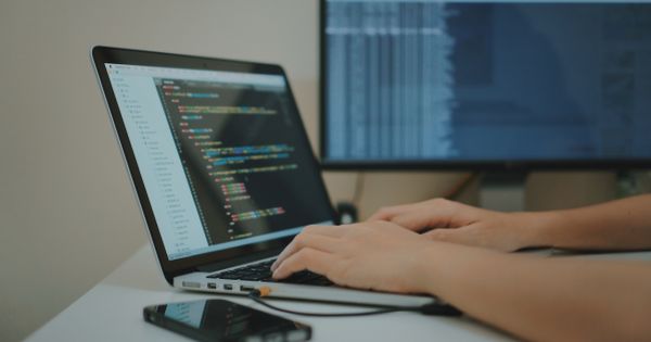 Subiecte BAC 2024 Informatica. Teste rezolvate conform programei pentru examenul de Bacalaureat