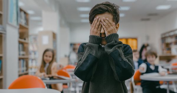 "Manifestarile violente de orice tip lasa urme", transmite Ligia Deca, de Ziua Internationala a Nonviolentei in Scoala