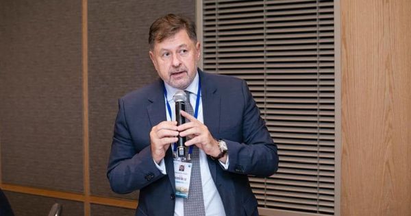 Romania e in pragul unei epidemii de gripa. Ce spune ministrul Alexandru Rafila despre inchiderea scolilor