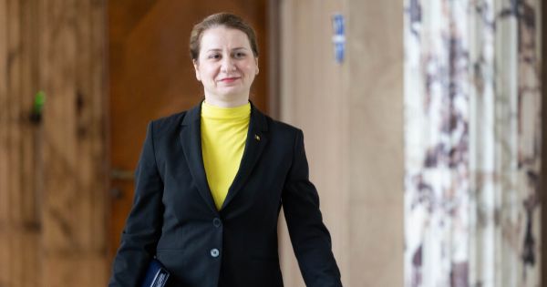 Ligia Deca, mesaj pentru elevi: "Bucuria de a merge la scoala depinde de responsabilitatea de care dam dovada cu totii"