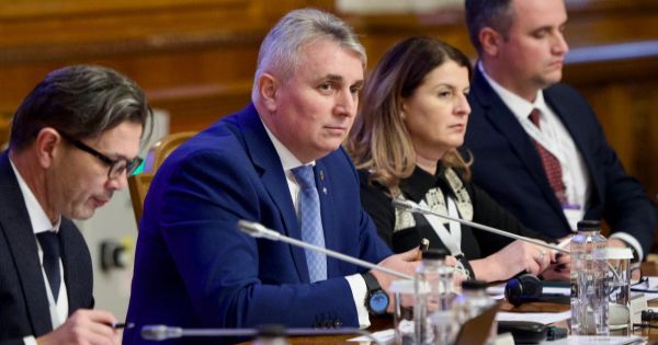 "Suspiciunile de plagiat se confirma", anunta UBB cu privire la doctoratul lui Lucian Bode. Reactia ministrului Afacerilor Interne