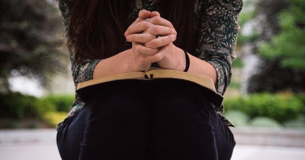 Elevii de la uman vor putea da BAC-ul la Religie  - amendament adoptat la Legile Educatiei
