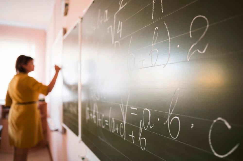 Legea salarizarii va reflecta performanta profesorilor. 