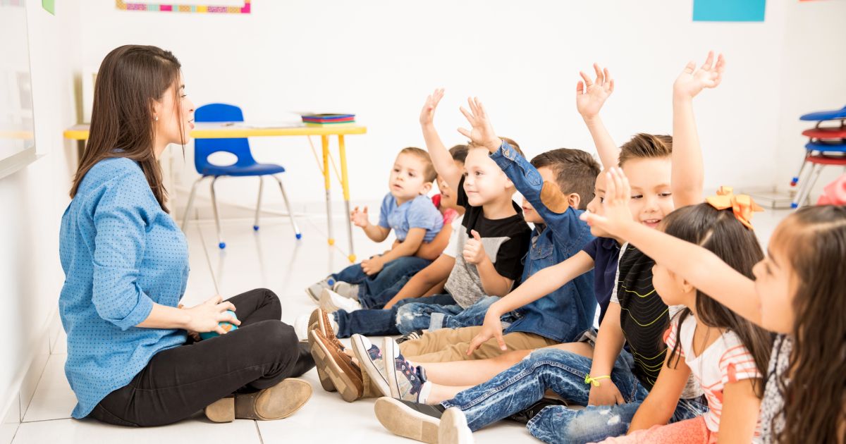 Gradinitele si cresele sa asigure, la inscriere, dreptul la educatie pentru copiii din familiile numeroase  - ANUNT de la Ministerul Educatiei