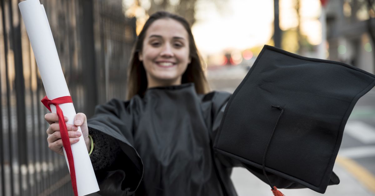 Internationalizarea invatamantului superior: colaborare cu diaspora academica romaneasca, servicii-suport pentru studentii straini