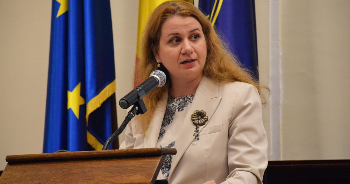Examenele nationale ar putea fi decalate. Deca: "Vorbim, de exemplu, de corelarea examenelor de licenta cu etapele de la Titularizare"