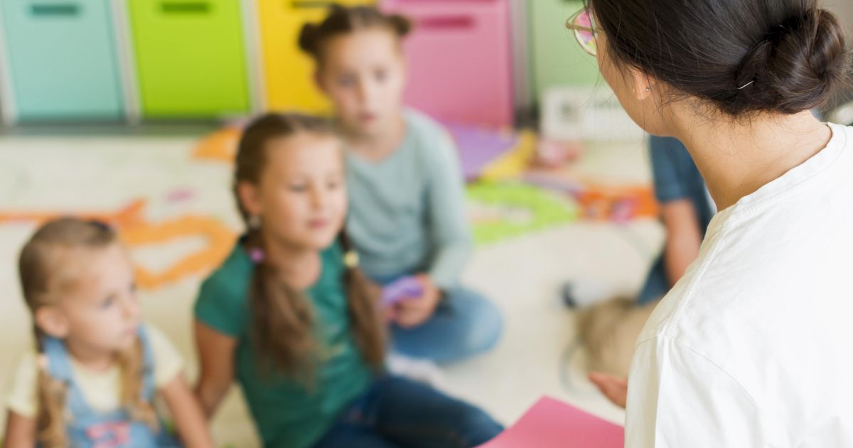 Scrisoare metodica Educatie timpurie 2024-2025: atributele "profesorului entuziast" si expunerea copiilor la ecrane in gradinita