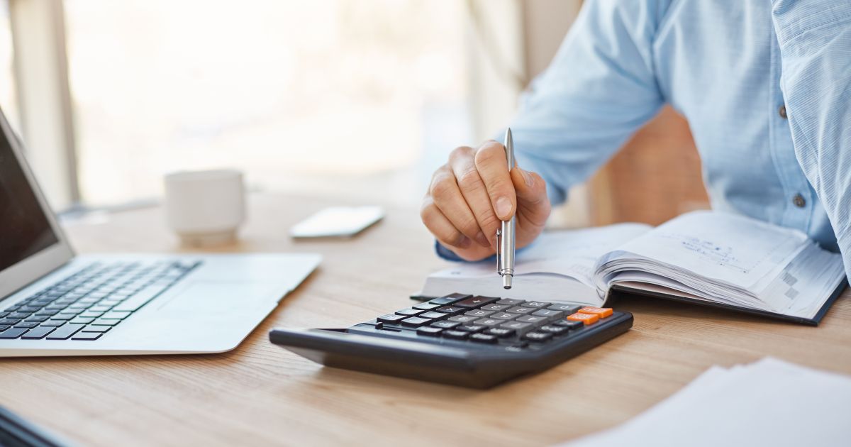 Salarii profesori - actualizari la aplicatia EduSal: vizualizarea zilelor de concediu de odihna neefectuate de plata, calculare spor handicap
