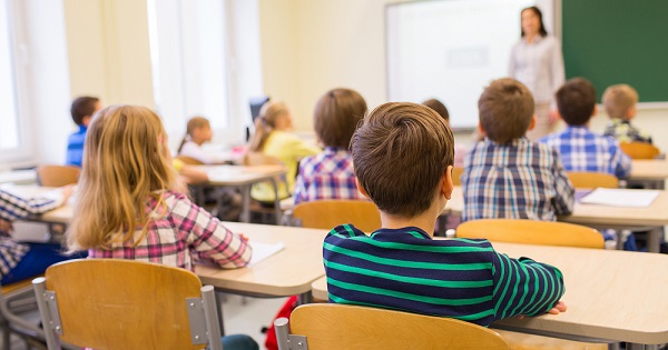 Teste evaluare clasa 2 matematica 2025: Subiecte si desfasurare proba din 15 mai