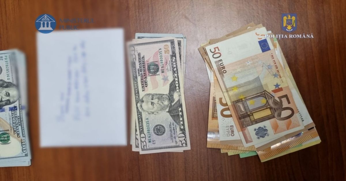 Contabila angajata la mai multe scoli, prinsa ca a furat din bursele elevilor. Un audit al Inspectoratului scolar a dat-o de gol!