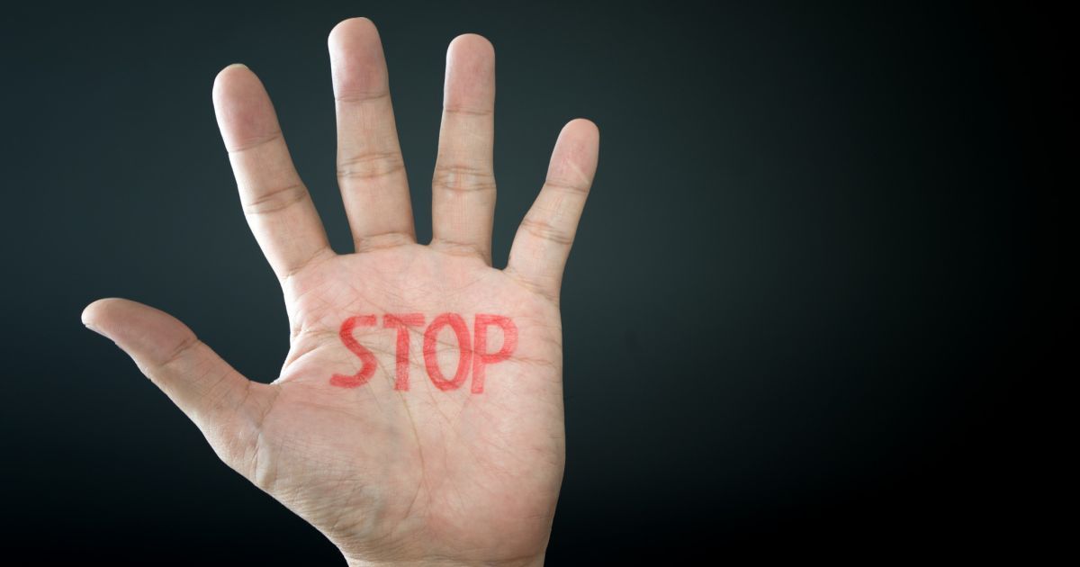 SURPRIZA in dosarul amenintarilor catre scoli. Elevul de 17 ani, internat la Psihiatrie, a avut un complice