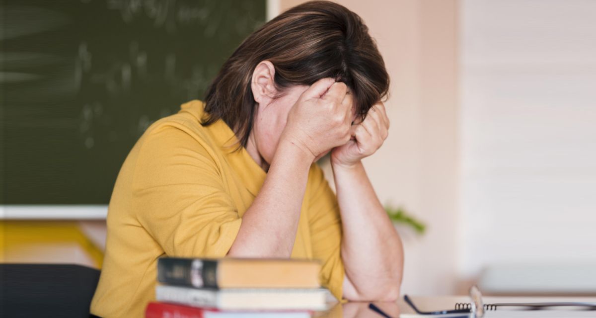 Ce se intampla cu sporul de suprasolicitare neuropsihica in invatamant? Noua formula de calcul din EduSal taie din veniturile profesorilor