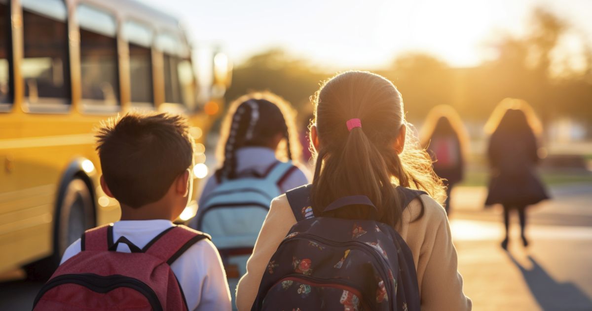 ISJ Ilfov: Prioritatile Ministerului Educatiei pentru "Scoala Altfel" - violenta si consumul de substante, teme obligatorii in 2025-2026