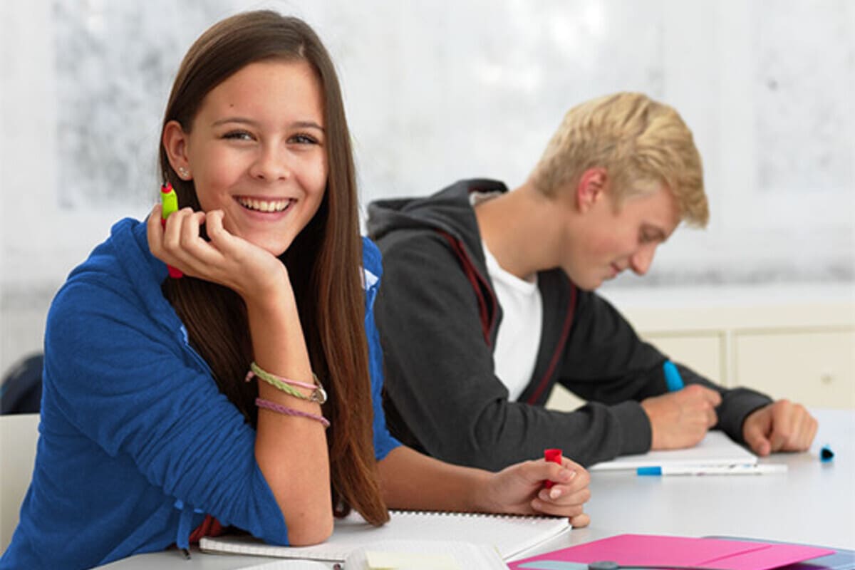 Strategii de invatare rapida cu markere: evidentiaza, subliniaza si retine informatia