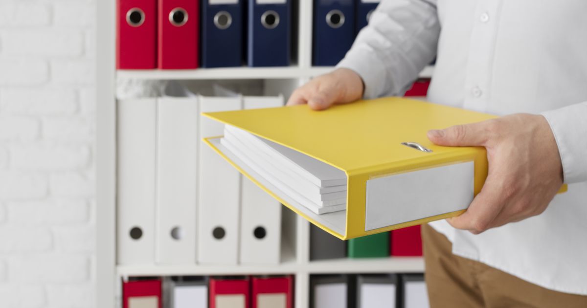 Precizari pentru profesorii angajati pe viabilitatea postului 2026: in ce conditii pot deveni titulari - ISJ Harghita