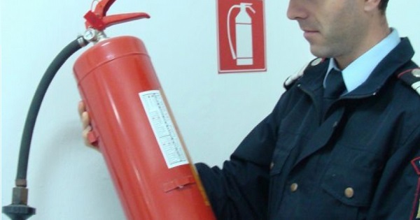 Scolile si gradinitele NU mai au nevoie de autorizatie ISU de incendiu. Legea, deja publicata in Monitor