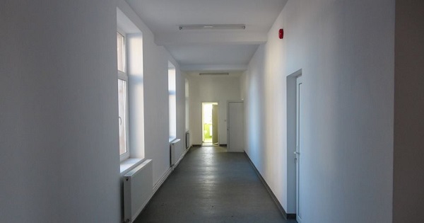 Se anunta desfiintarea inspectoratelor scolare judetene si "transformarea lor in structuri care sa verifice..."