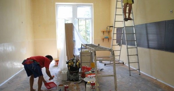 Peste 80% dintre scolile romanesti au nevoie de reparatii