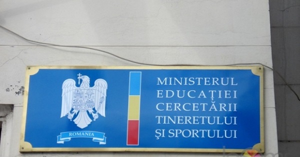 Ministrul Educatiei continua demiterile: "Vom reduce 10% din functiile de conducere din MEN si inspectorate"