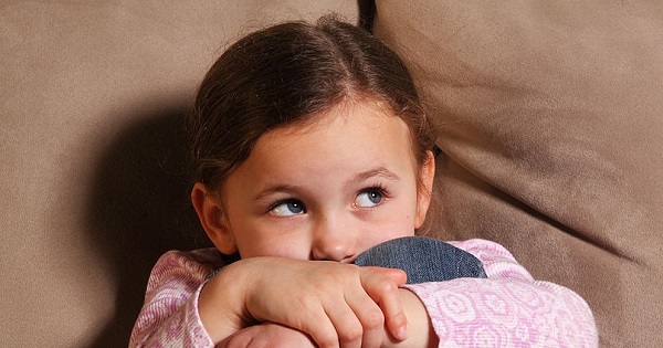Elevii vor reveni la scoala "la sfarsit de MAI, inceput de IUNIE", anunta ministrul Educatiei