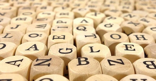 Cuvinte cu cratima - explicatii si exemple concrete pentru elevi