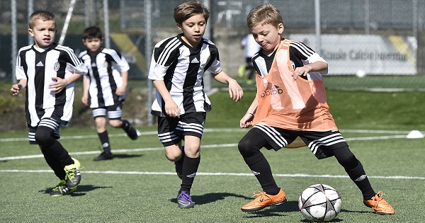 Premiera: Campioana Italiei, Juventus Torino, aduce o tabara de fotbal in Romania. Cum se pot inscrie copiii