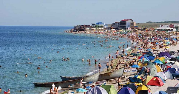 Tabere gratuite la mare pentru tineri. Criterii de selectie si calendar de inscriere la Scoala de Vara 2019