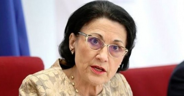Ecaterina Andronescu a fost DEMISA de la ministerul Educatiei. Premierul a facut anuntul oficial