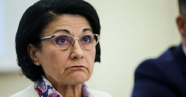 Reactia Ecaterinei Andronescu dupa ce Dancila a demis-o: "Am aflat de la TV"