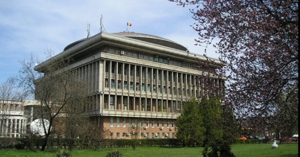 Universitatea Politehnica din Bucuresti organizeaza o sesiune suplimentara de examene pentru elevii carantinati