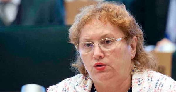 Legea care ofera profesorilor statut de autoritate publica, atacata de Avocatul Poporului: "Afecteaza dreptul la aparare al elevilor"