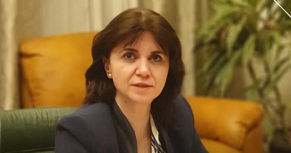 Ordonanta de Urgenta adoptata: "Ministerul Educatiei poate modifica, prin ordin de ministru, numarul de ore alocat disciplinelor de studiu, precum si ponderea numarului de ore de predare si evaluare"