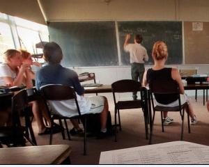 Mai putine locuri in universitati din cauza absenteismului la bac 2014