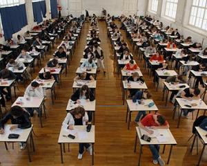 O universitate din tara ofera gratuitati pentru absolventii cu 10 la BAC si pentru olimpici
