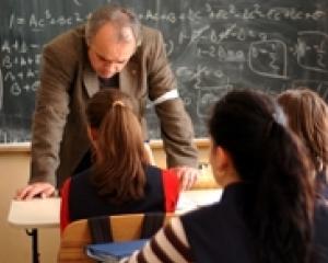 Profesorii romani au cele mai mici salarii din Europa