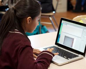 Cursuri de Computer Ethics pentru elevi