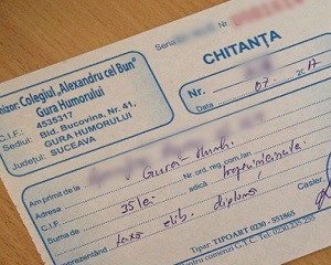 Un liceu cere taxa elevilor pentru eliberarea diplomei de Bacalaureat, desi e gratuita. Ministrul Educatiei: "Este o decizie ilegala"