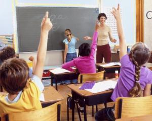Inscrierea la clasa pregatitoare 2015: peste 125.000 de cereri de inscriere depuse