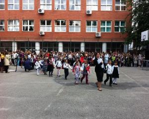 Colegiul German Goethe din Bucuresti, in centrul unui scandal cu iz politic: de ce a fost demisa directoarea
