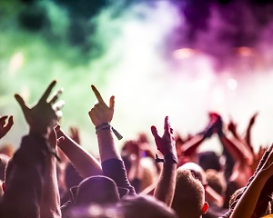 Surpriza pentru cei care vor lua 10 la Bacalaureat! Vor merge gratuit la doua mari festivaluri