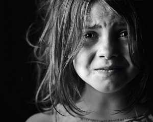 Statistica trista: aproape 57.000 de copii se afla in sistemul de protectie speciala