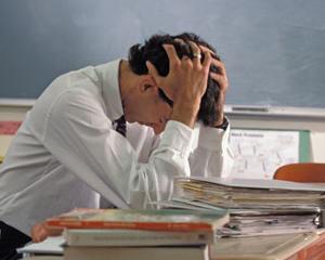 Primariile deconteaza banii pentru naveta profesorilor in limita a 50 de kilometri