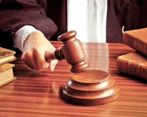 Procurori si judecatori la catedra, in locul profesorilor