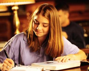 5 alimente obligatorii pentru elevi inainte de examene