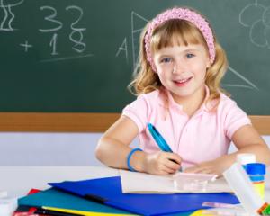 Ministerul Educatiei: numarul elevilor este in scadere