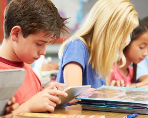 Alimentatia, activitatea fizica si somnul - cele mai importante elemente pentru procesul educational al copiilor
